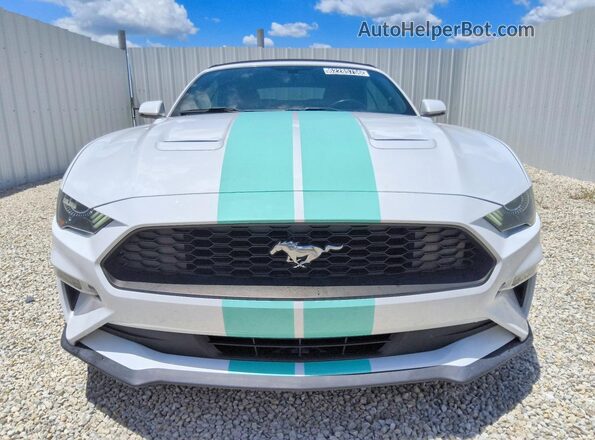 1FATP8UH0L5106047 2020 FORD MUSTANG White წინა ხედი