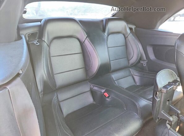 1FATP8UH1J5143511 2018 FORD MUSTANG Черный Вид задних сидений