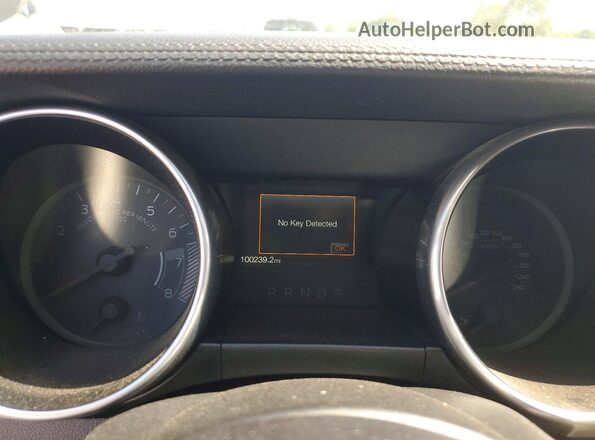 1FATP8UH1K5170029 2019 FORD MUSTANG Gray Սարքավորումների վահանակի տեսք