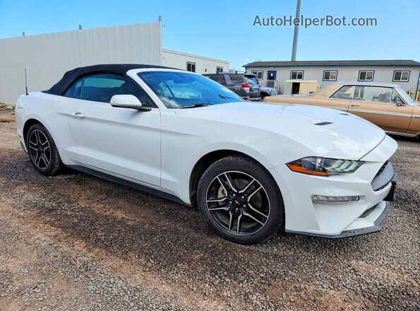 1FATP8UH1P5110629 2023 FORD MUSTANG White Передня права чверть