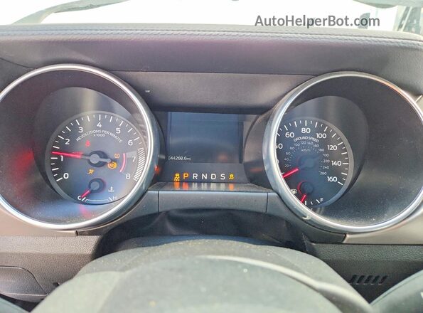 1FATP8UH1P5110629 2023 FORD MUSTANG White Вид щитка приладів