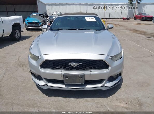 1FATP8UH2H5273064 2017 FORD MUSTANG Серебряный Вид щитка приборов