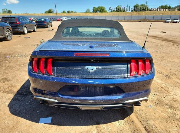 1FATP8UH2J5157062 2018 FORD MUSTANG Blue Vista trasera