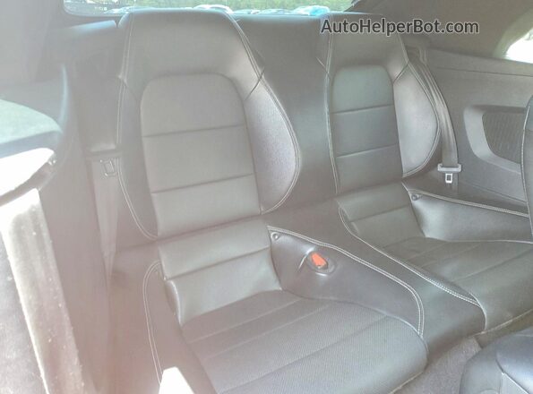 1FATP8UH2N5120096 2022 FORD MUSTANG Red Հետևի նստատեղերի տեսք