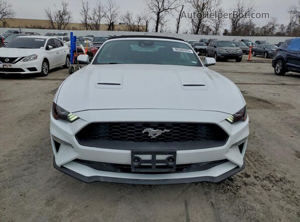 1FATP8UH2P5107898 2023 FORD MUSTANG White Front view