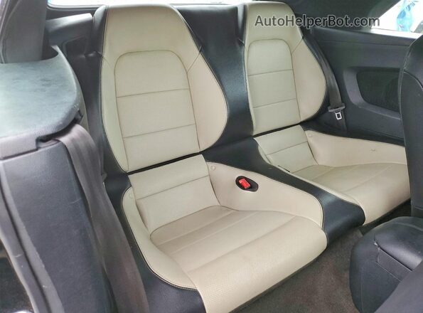 1FATP8UH3J5115094 2018 FORD MUSTANG Black უკანა სავარძლების ხედი