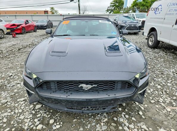 1FATP8UH3J5115239 2018 FORD MUSTANG Black Front view