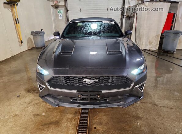 1FATP8UH3J5155207 2018 FORD MUSTANG Серый Вид спереди