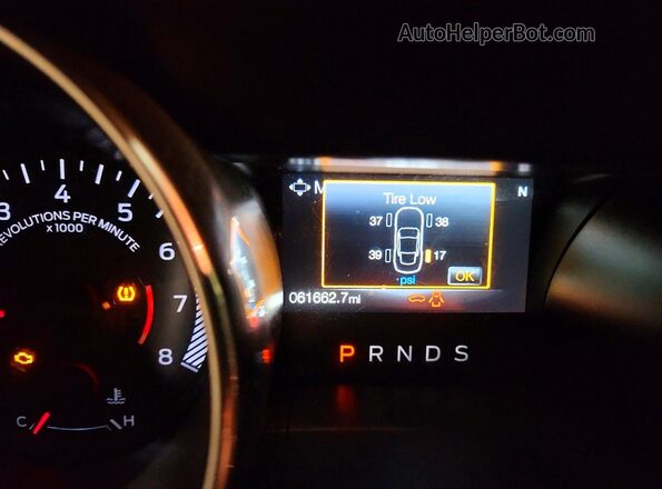 1FATP8UH3J5155207 2018 FORD MUSTANG Серый Вид щитка приборов