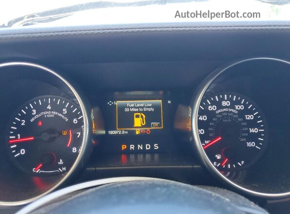 1FATP8UH3K5109250 2019 FORD MUSTANG Silver Instrument cluster view