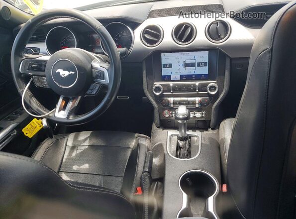 1FATP8UH3L5106639 2020 FORD MUSTANG Silver Dashboard view