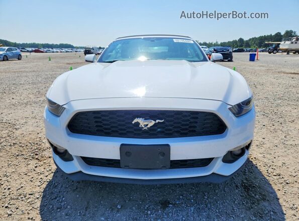 1FATP8UH4H5324273 2017 FORD MUSTANG White Front view