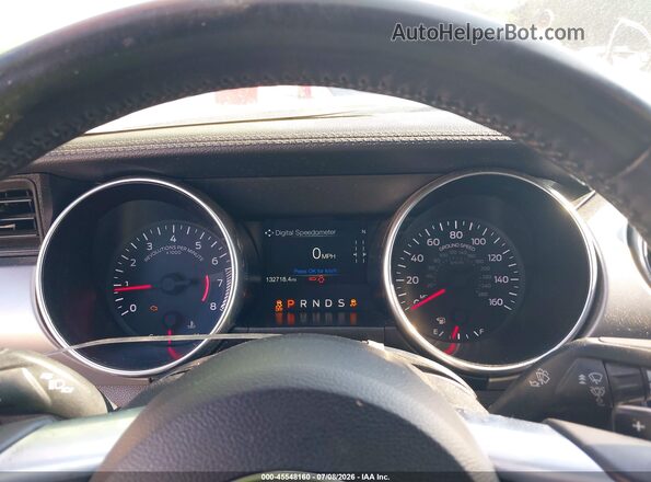 1FATP8UH4M5121037 2021 FORD MUSTANG White Vista de los asientos traseros