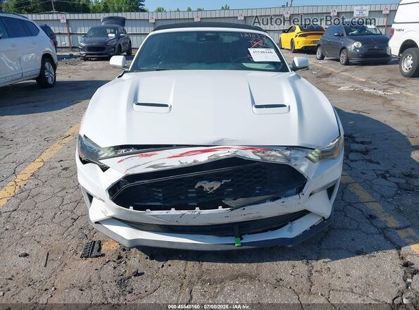 1FATP8UH4M5121037 2021 FORD MUSTANG White Vista del cuadro de instrumentos