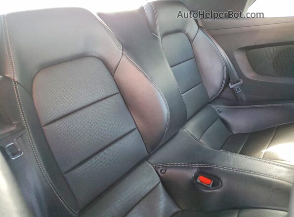 1FATP8UH4P5110575 2023 FORD MUSTANG Silver Հետևի նստատեղերի տեսք