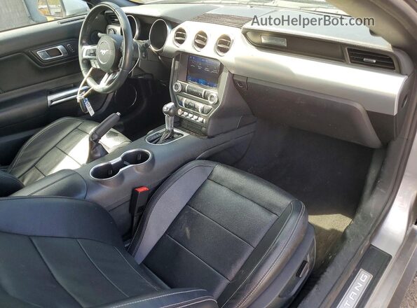 1FATP8UH4P5110575 2023 FORD MUSTANG Silver Առջևի վահանակի տեսք