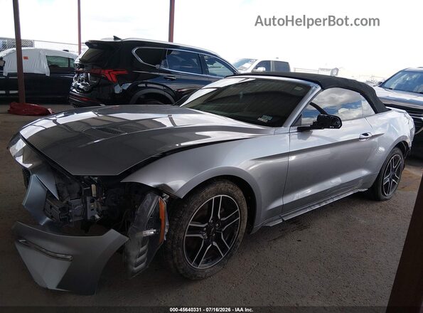 1FATP8UH5N5120027 2022 FORD MUSTANG Silver 360 interior view
