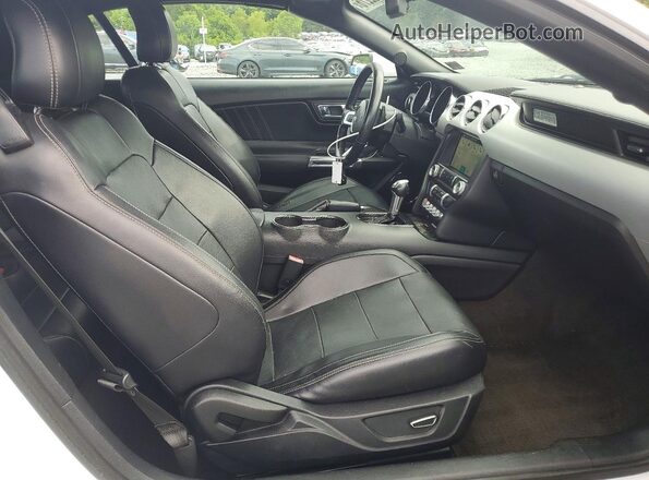 1FATP8UH6H5220514 2017 FORD MUSTANG White Rear seats view