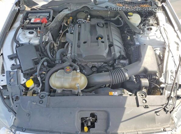 1FATP8UH6H5254405 2017 FORD MUSTANG Silver Rear interior view