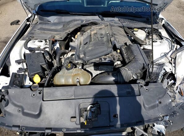 1FATP8UH6K5138662 2019 FORD MUSTANG White Սալոնի հետևի տեսք