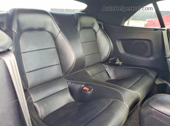 1FATP8UH6L5101516 2020 FORD MUSTANG Gray Widok tylnych siedzeń