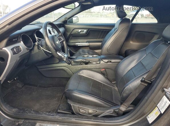 1FATP8UH7H5204256 2017 FORD MUSTANG Серый Вид салона спереди
