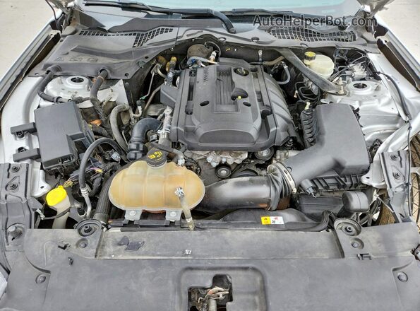 1FATP8UH7H5296064 2017 FORD MUSTANG Silver Սալոնի հետևի տեսք