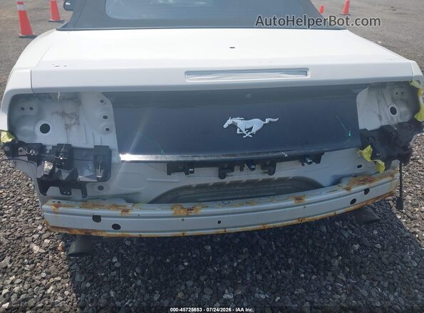 1FATP8UH7H5308777 2017 FORD MUSTANG White Vista frontal