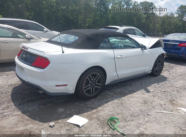 1FATP8UH7J5138684 2018 FORD MUSTANG White Trasero derecho