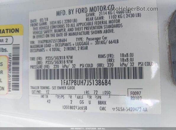 1FATP8UH7J5138684 2018 FORD MUSTANG White Vista del compartimento del motor