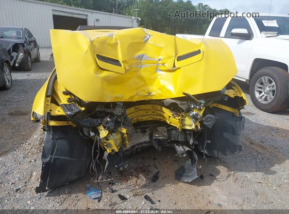 1FATP8UH8J5156563 2018 FORD MUSTANG Yellow Vista del cuadro de instrumentos