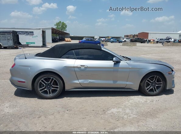 1FATP8UH8L5134999 2020 FORD MUSTANG Silver Widok wnętrza z tyłu