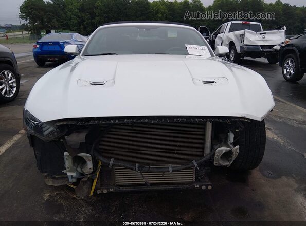 1FATP8UH9J5111146 2018 FORD MUSTANG Белый Вид щитка приборов