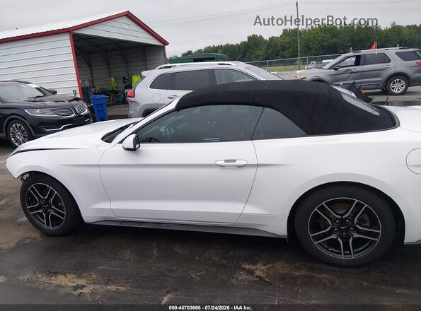 1FATP8UH9J5111146 2018 FORD MUSTANG Белый Панорамный вид салона 360°
