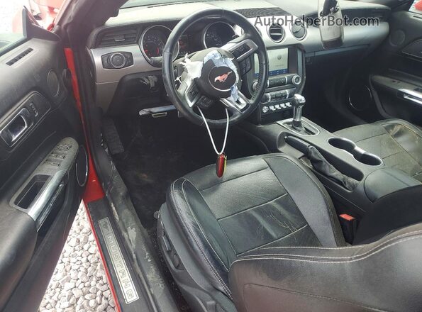1FATP8UH9L5131660 2020 FORD MUSTANG Red Առջևի վահանակի տեսք