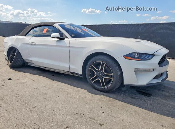 1FATP8UH9L5131836 2020 FORD MUSTANG White Delantero derecho