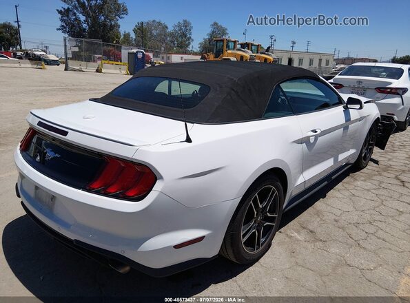 1FATP8UH9M5121356 2021 FORD MUSTANG Белый Задняя правая четверть