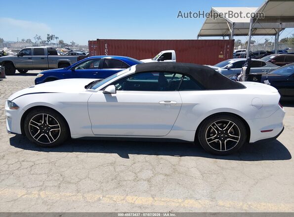 1FATP8UH9M5121356 2021 FORD MUSTANG Белый Панорамный вид салона 360°