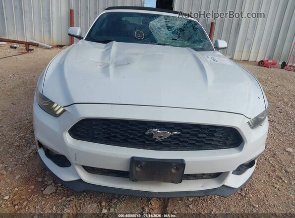 1FATP8UHXG5243339 2016 FORD MUSTANG White Vista del cuadro de instrumentos