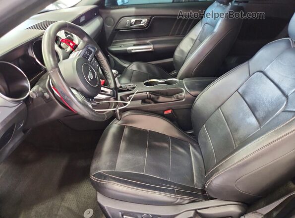 1FATP8UHXH5313293 2017 FORD MUSTANG Gray Вид салону спереду