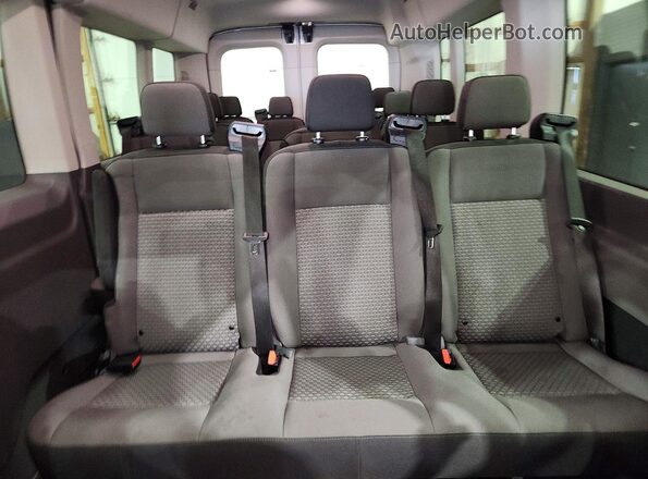 1FBAX2C8XTKA47305 2026 FORD TRANSIT White Вид задніх сидінь
