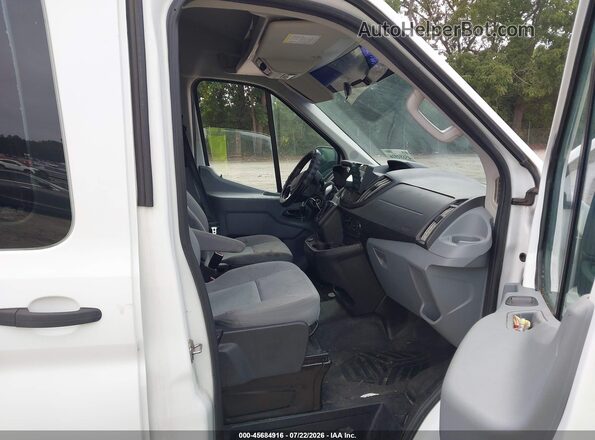 1FBAX2CM8HKA18275 2017 FORD TRANSIT-350 White Widok wnętrza z przodu