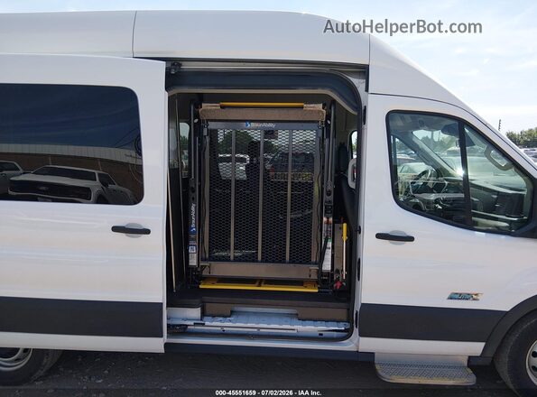1FBAX2X88PKA74910 2023 FORD TRANSIT-350 White VIN կոդի պիտակի տեսք