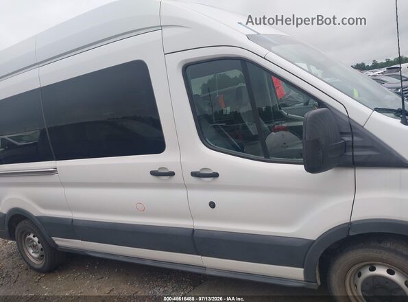1FBAX2XM0JKB52715 2018 FORD TRANSIT-350 White Rear interior view