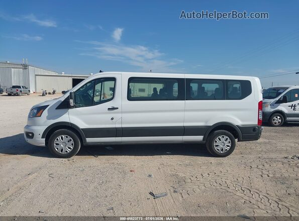 1FBAX2Y88RKA42718 2024 FORD TRANSIT-350 White 360 interior view