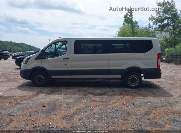1FBAX2Y8XMKA52451 2021 FORD TRANSIT-350 White Սալոնի 360 աստիճան տեսք