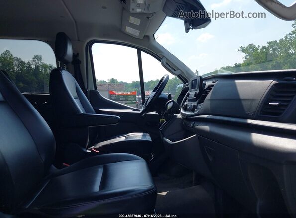 1FBAX2YG4NKA14724 2022 FORD TRANSIT-350 White Front interior view