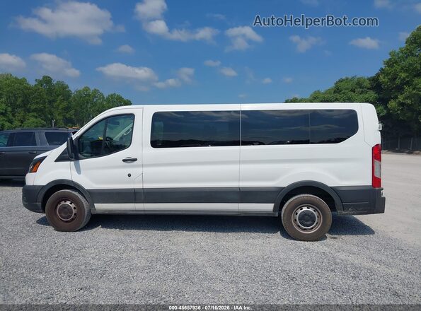 1FBAX2YG4NKA14724 2022 FORD TRANSIT-350 White 360 interior view