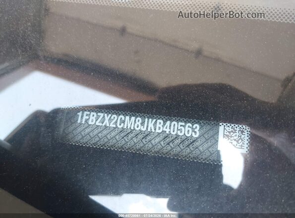 1FBZX2CM8JKB40563 2018 FORD TRANSIT-350 Silver Widok komory silnika