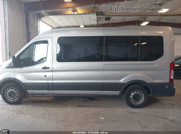 1FBZX2CM8JKB40563 2018 FORD TRANSIT-350 Silver Widok wnętrza 360 stopni